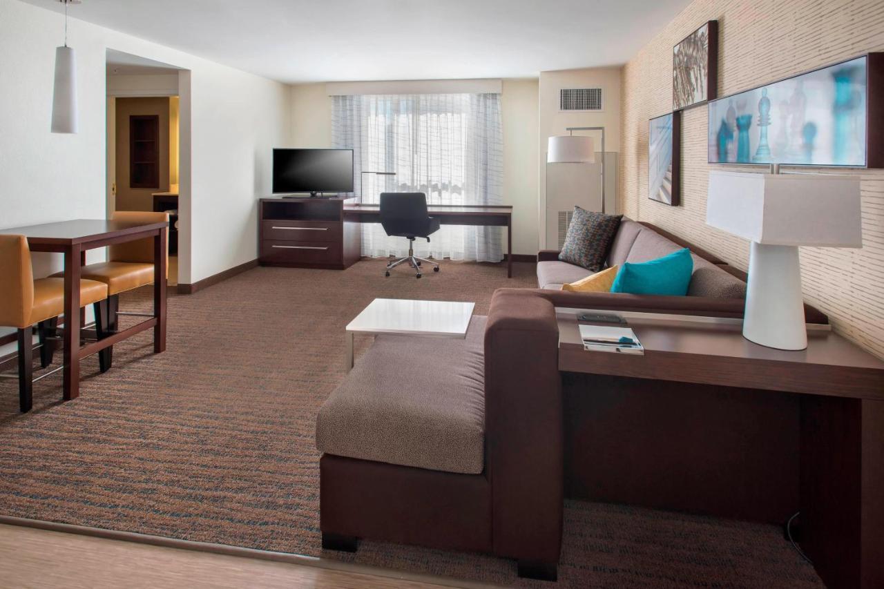 Residence Inn By Marriott Boston Bridgewater Raynham Екстериор снимка