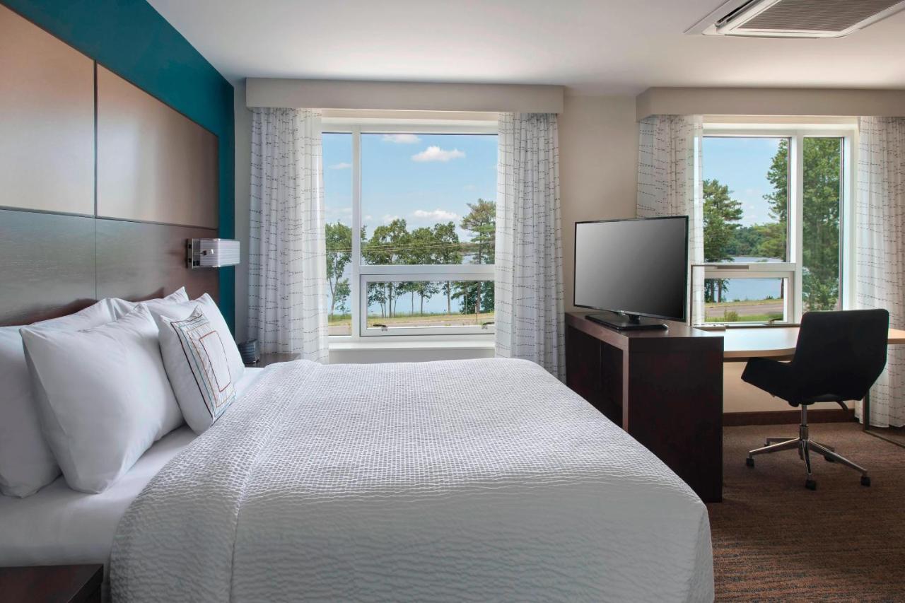 Residence Inn By Marriott Boston Bridgewater Raynham Екстериор снимка