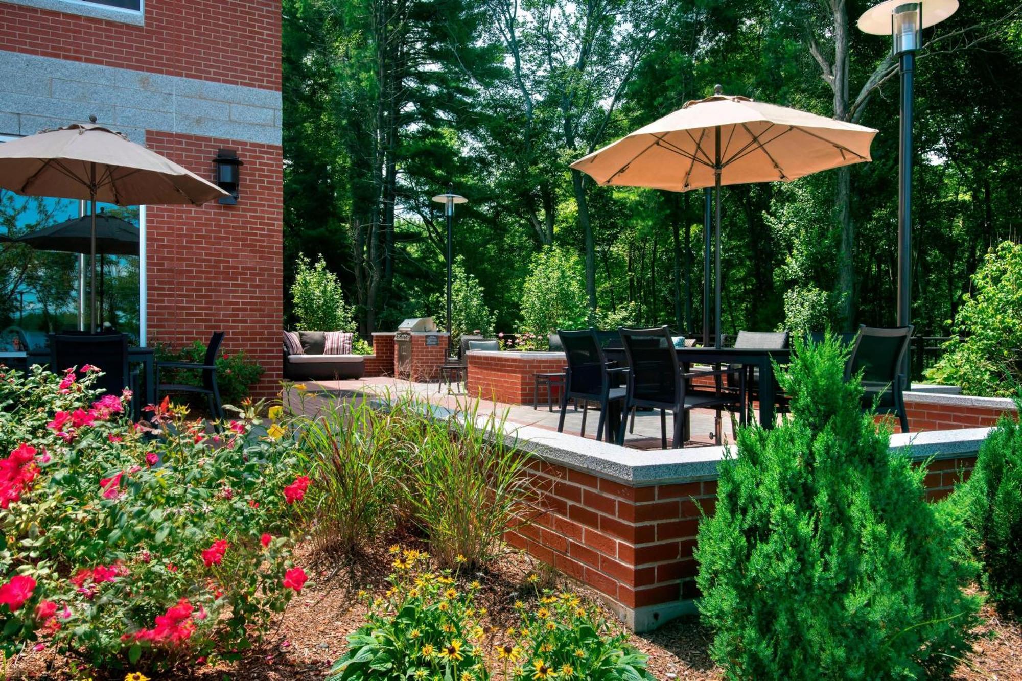 Residence Inn By Marriott Boston Bridgewater Raynham Екстериор снимка