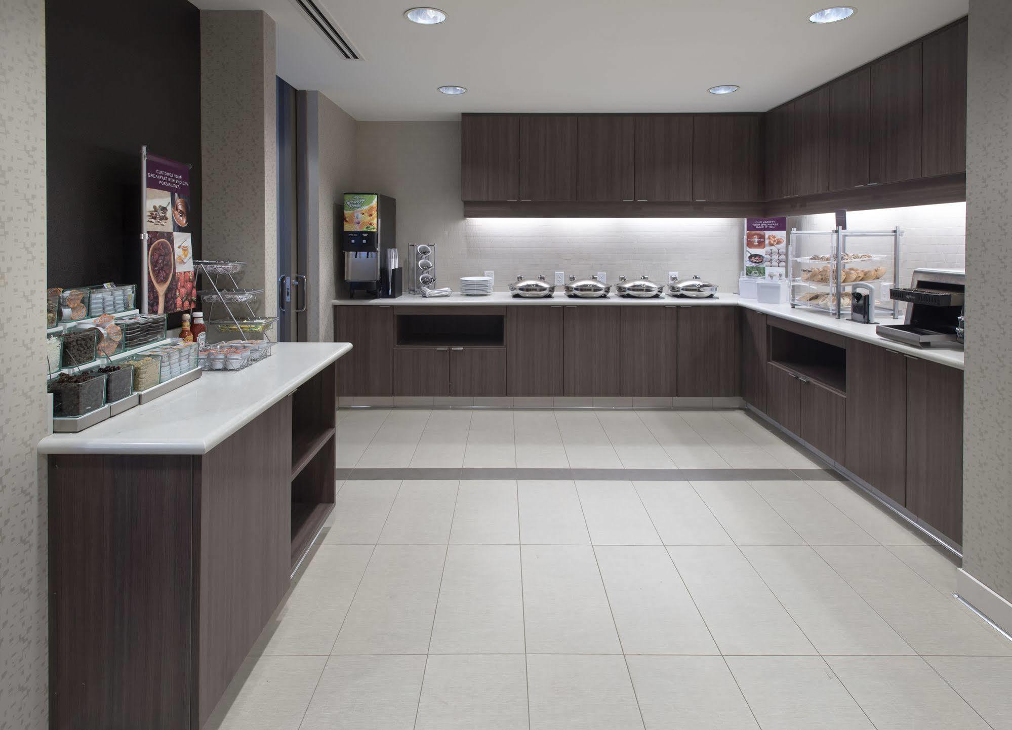 Residence Inn By Marriott Boston Bridgewater Raynham Екстериор снимка